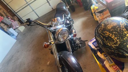 2012 Kawasaki Vulcan 900 (Custom B)