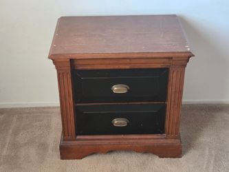 Nightstand w/ drawers