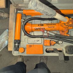 Homier 4 Ton Porta-Power Unit