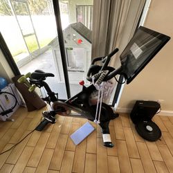 Peloton Bike