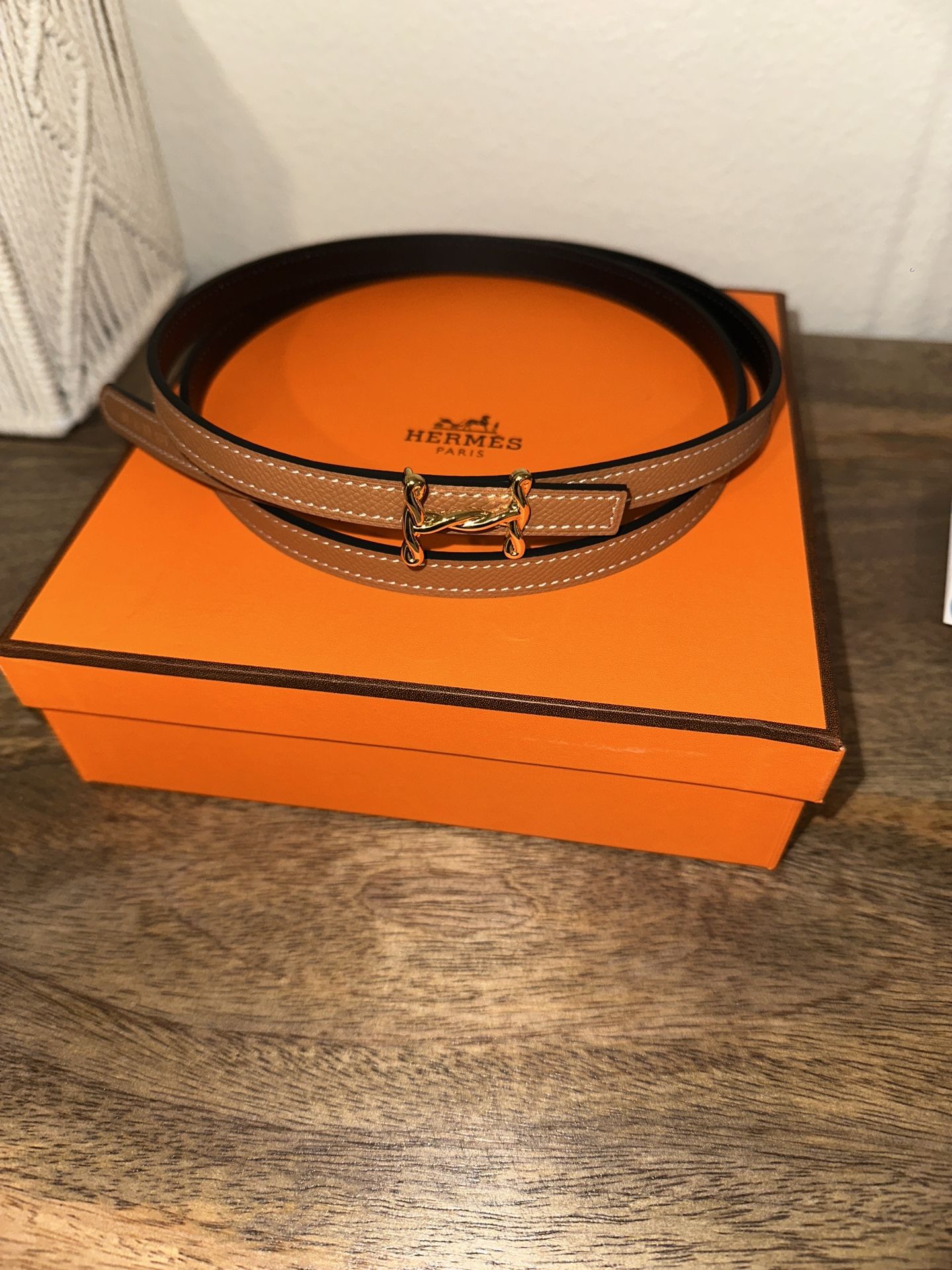 Luxury Reversible Belt - H Buckle Gold
