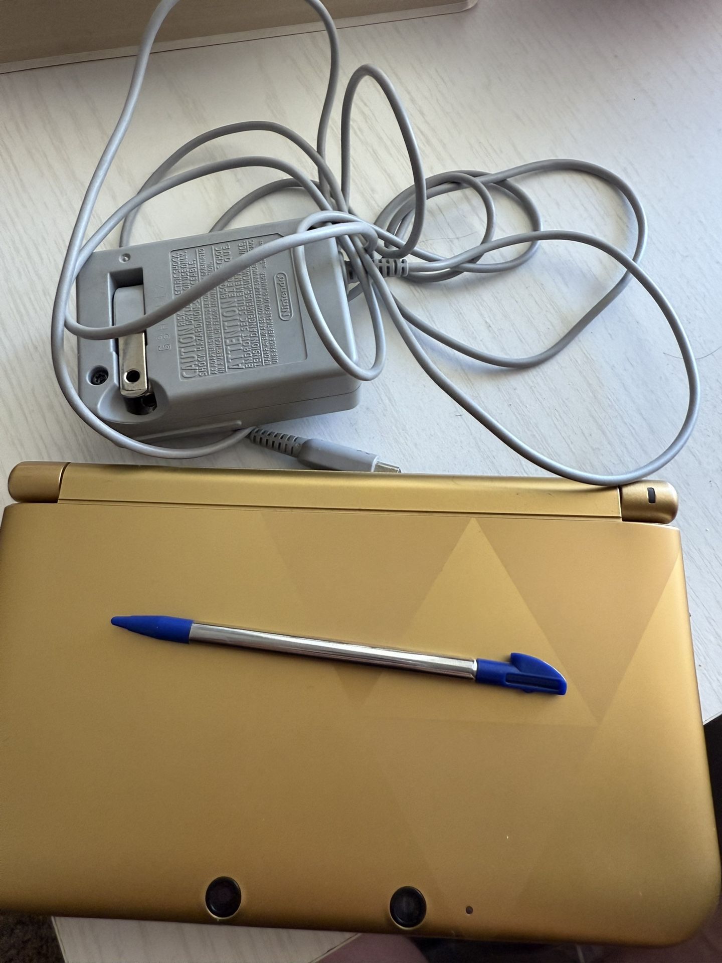 Nintendo 3DS XL legends of zelda limited edition print