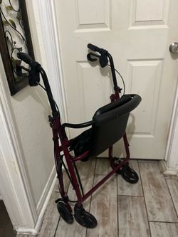 Andadera con asiento