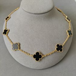 VCA Black Onyx 10 Motif Unisex Necklace 