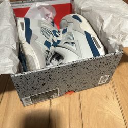 Nike Air Jordan 4 Retro Military Blue (2024)