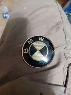 Bmw steering wheel Center caps 5$