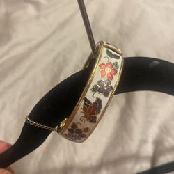 Vintage Rare To Find  Bracelet In Excellent Conditions 