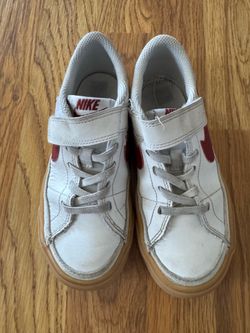 Free nike shoes