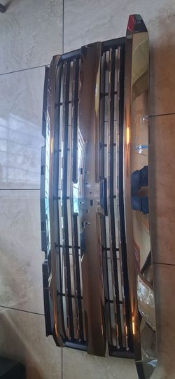 Grill  2015-2019 silverado