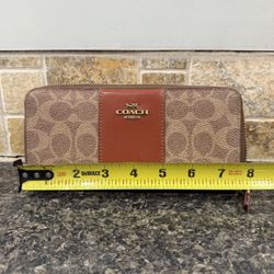 Coach Long Wallet