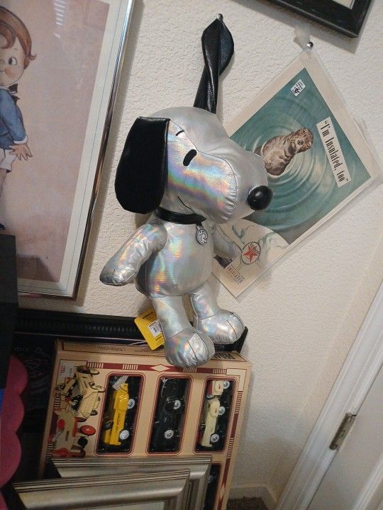 Sterling Silver Snoopy 13 Inch Anniversary Edition