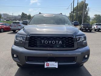 2020 Toyota Sequoia Thumbnail