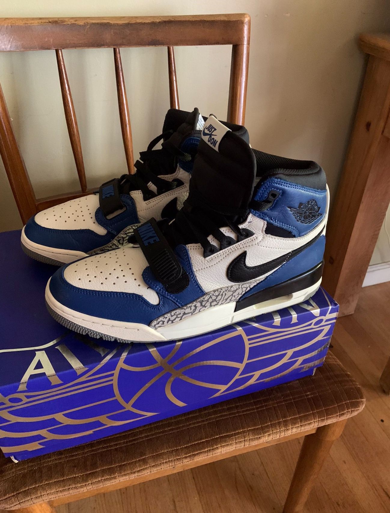Jordan Legacy Size 11