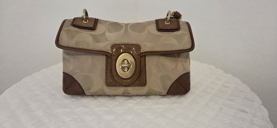 COACH  Purse 