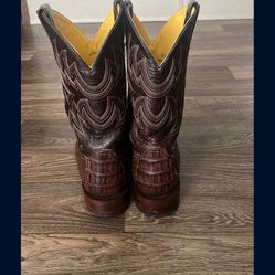 91/2 Alligator Belly Boots $400.00