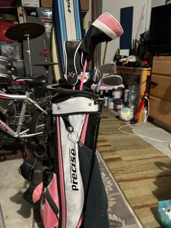 Beginner pink golf set
