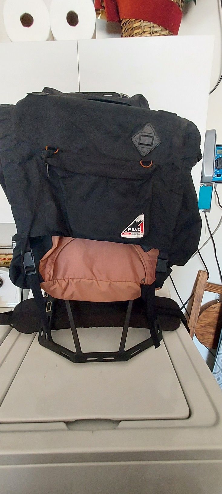 Coleman Vintage USA Peak 1 External Frame Hiking Backpack 34 X 17