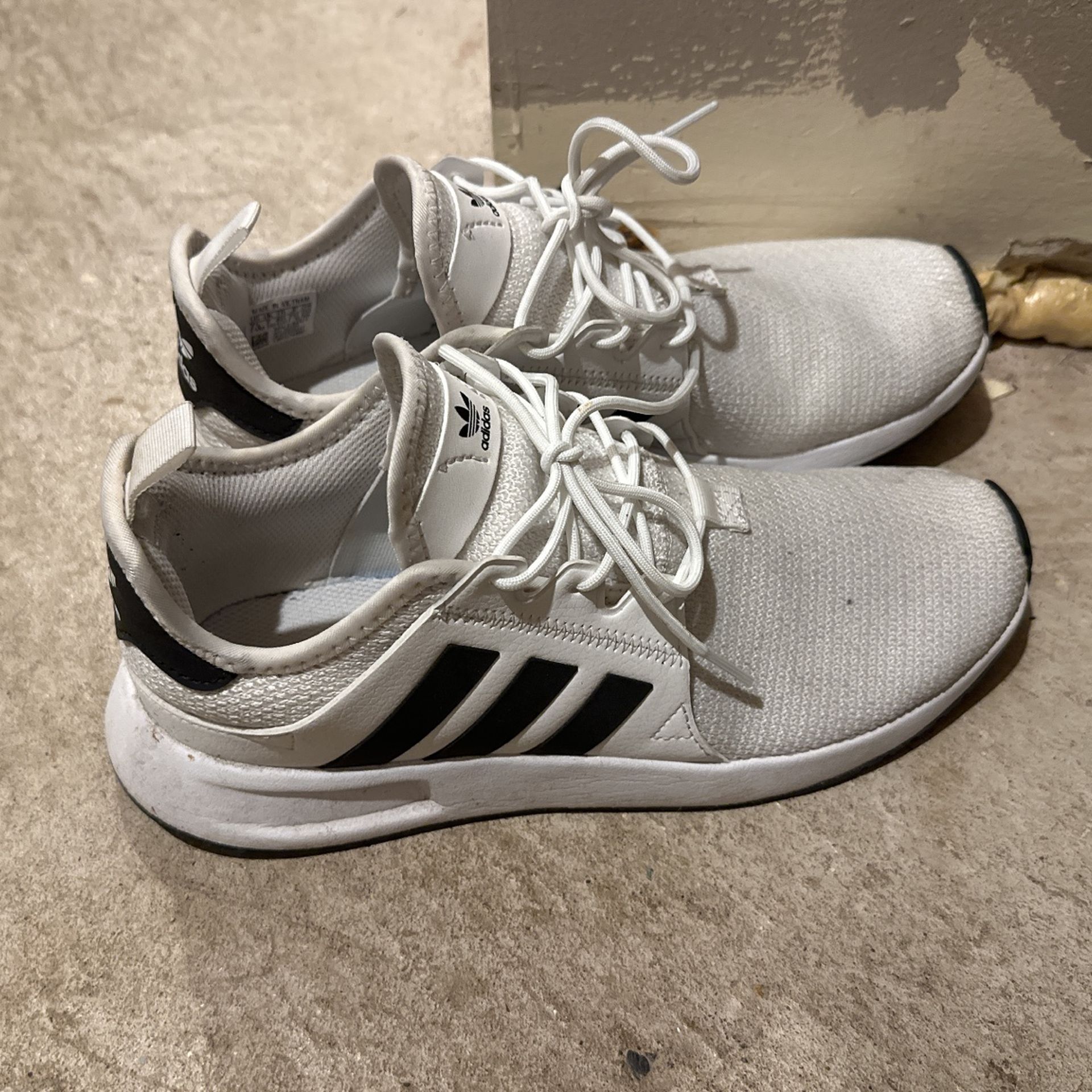 Adidas Men’s Size 8