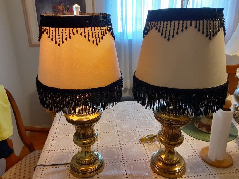  REALLY NICE LOOKING  Solid BRASS LAMPS  WITH  REALLY NEAT  SHADES 