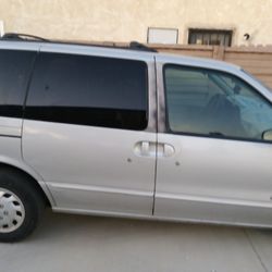 1998 Nissan Quest