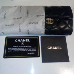 ***BRAND*NEW**CHANEL MINI WALLET**