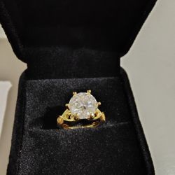 2.5CT Moissanite Ring with certificates