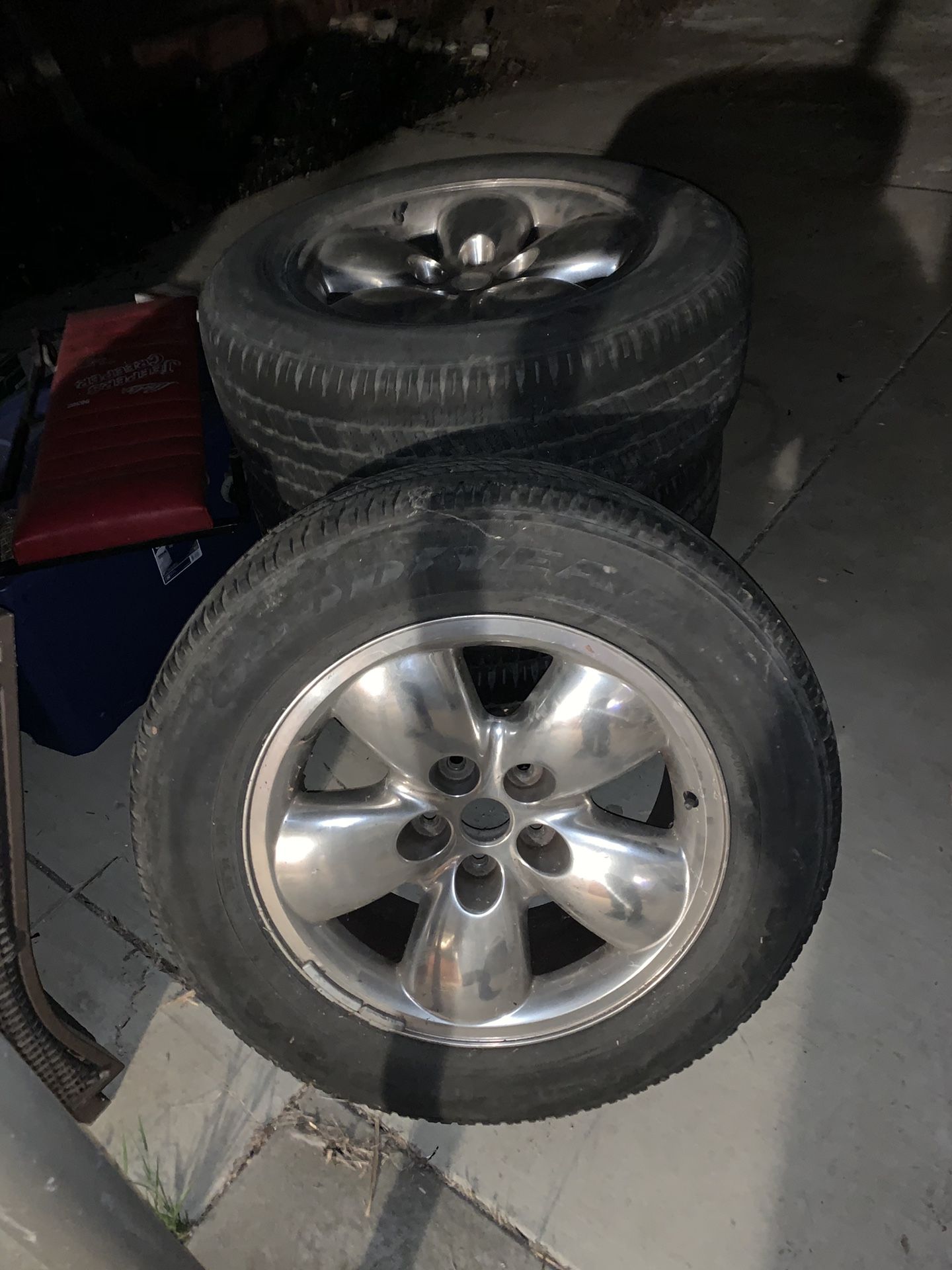 20” tires 275/60 R20 dodge rims wheels