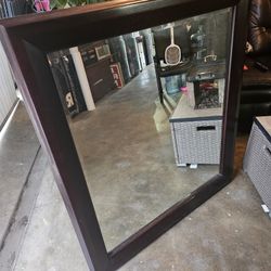 Dresser mirror