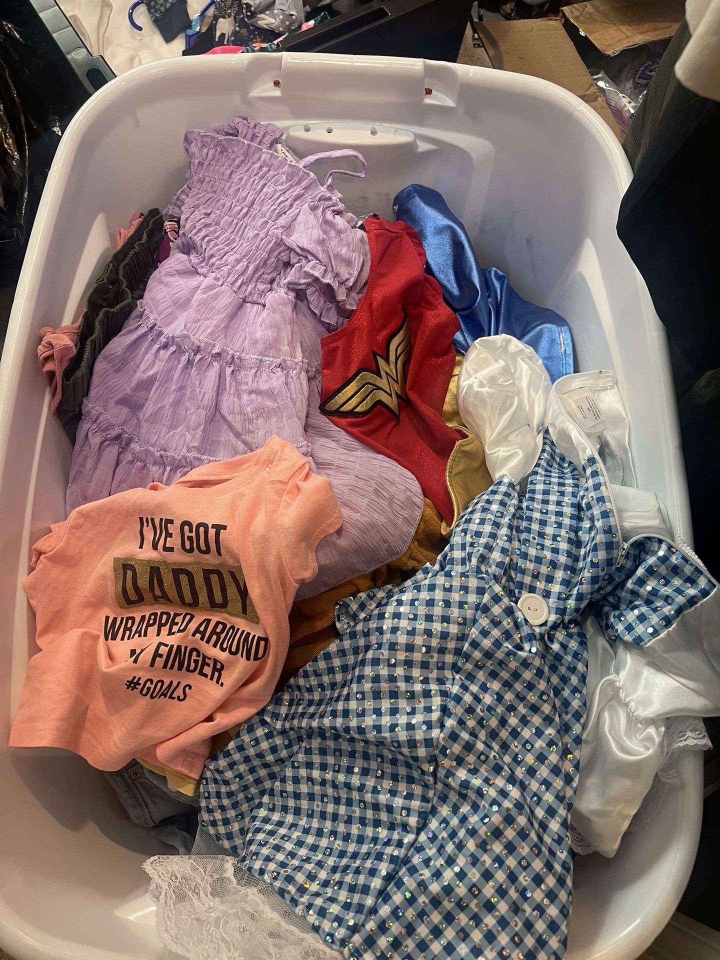 Mens, girls And Boy Clothes Pre Loved And New