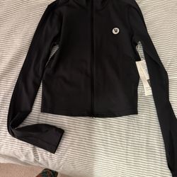 NWT Vouri Full Zip XS