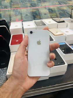 🔥📲iPhone 8 64GB factory unlocked with warranty