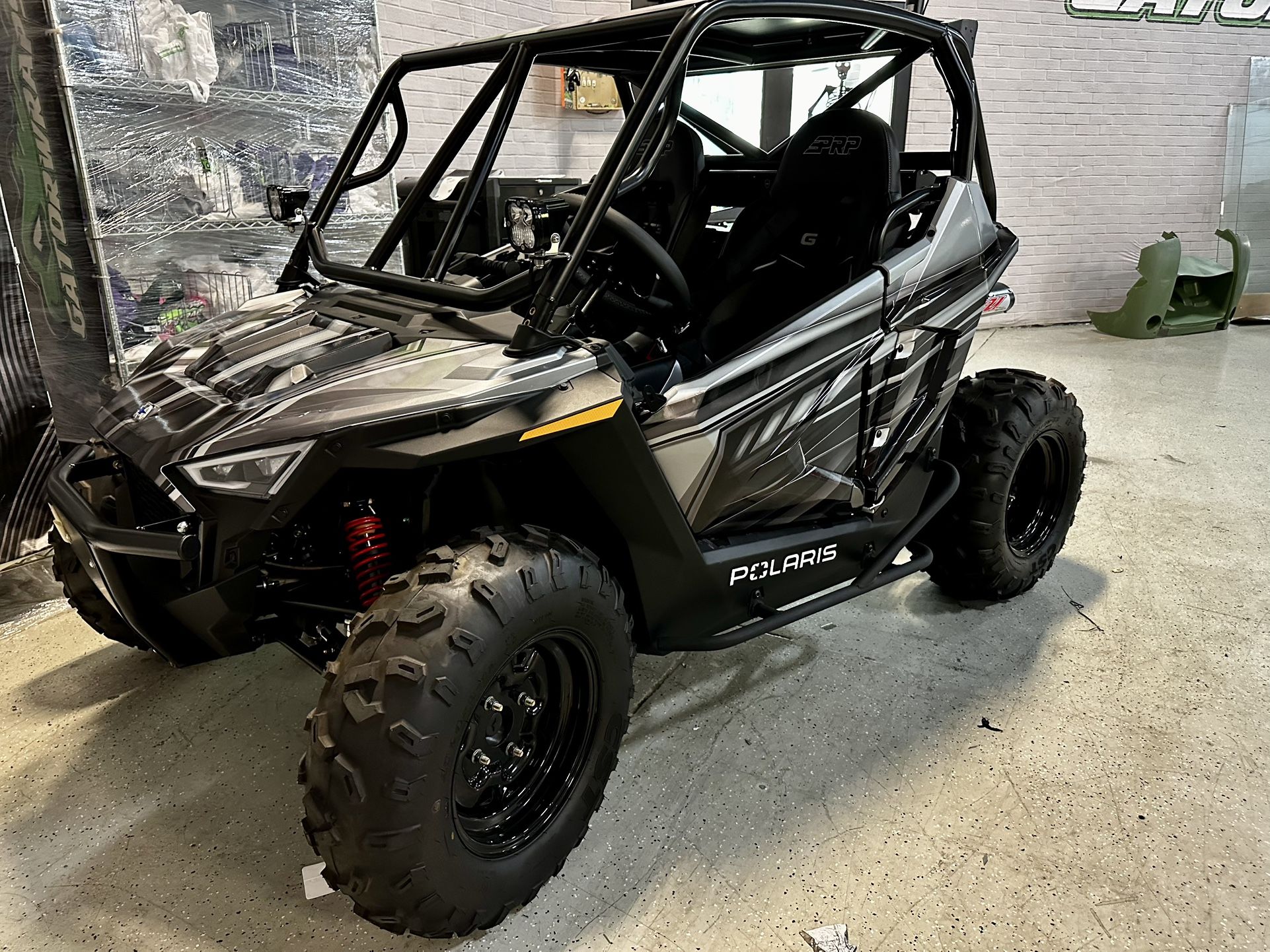 Polaris 200 Cage