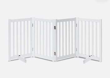 Like New 4 Panel Pet Dog Gate 30"H by 80"W