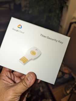 Google Titan Security Key ** BRAND NEW - SEALED