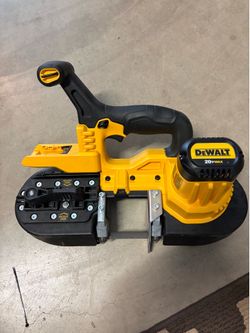 DEWALT Band saw like new