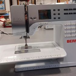 Bernina 350 Patchwork Edition Sewing Machine Bundle
