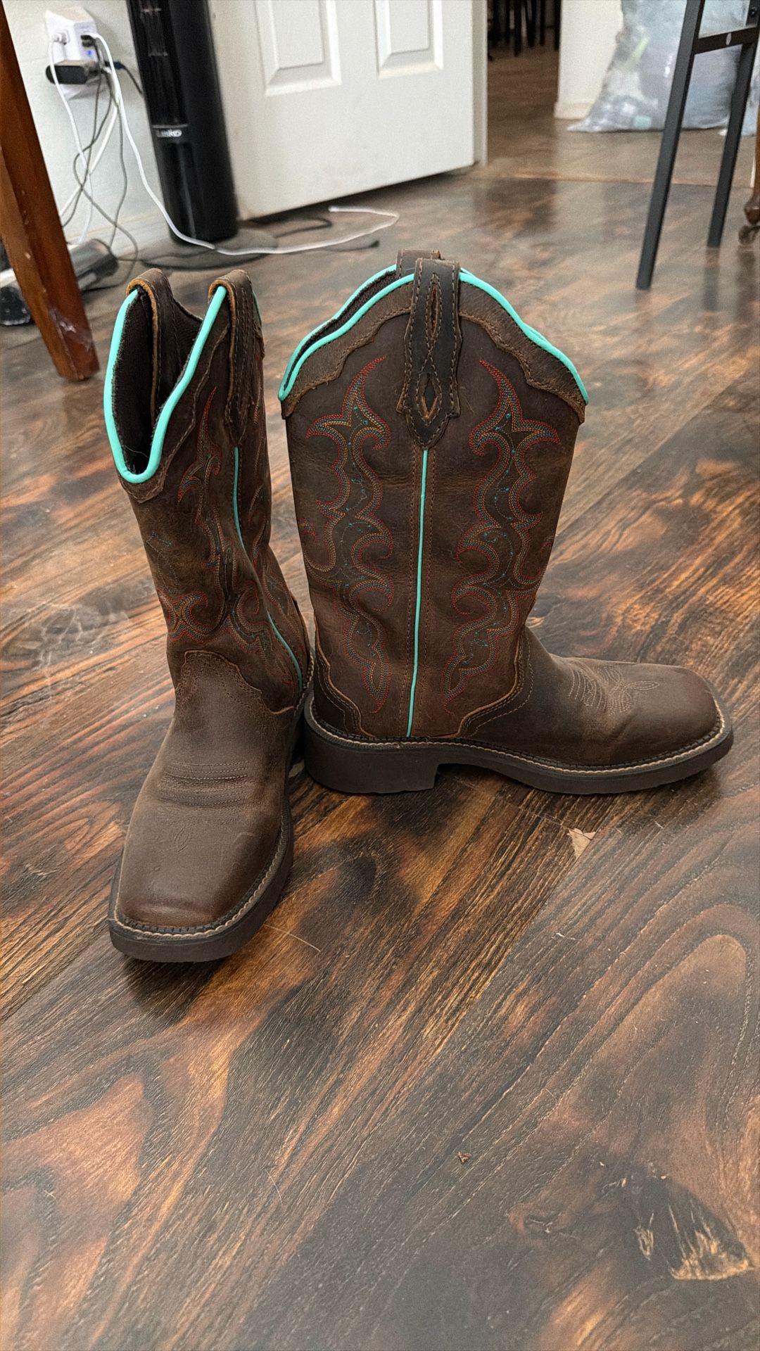 Justin Boots Women’s Sz 7.5B