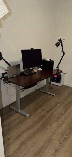 Dark wood Standing desk