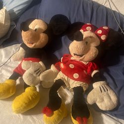 Micky And Minnie Mouse 