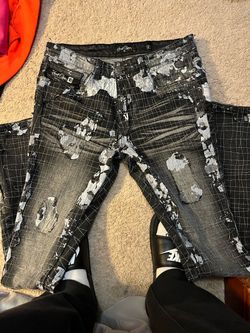 Distressed Paint Splatter Jeans