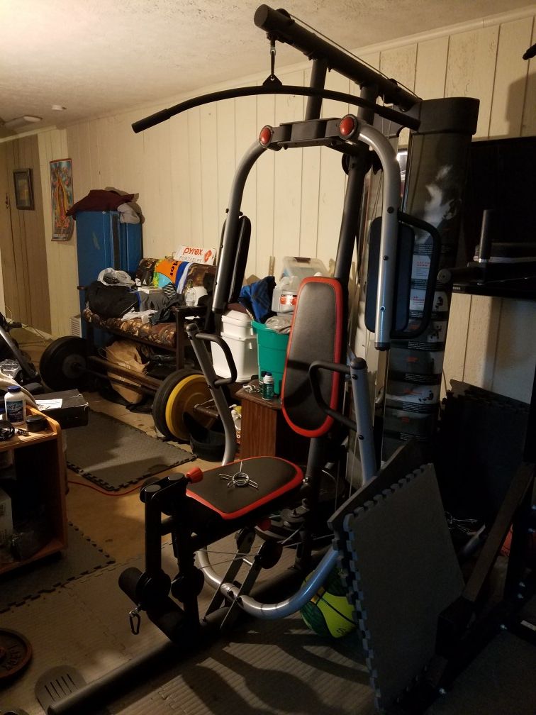 Weider pro 4300 free weight machine.