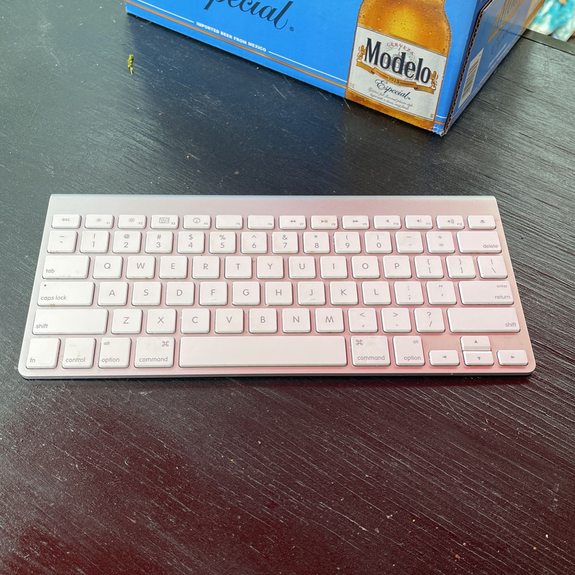 Wireless Apple Keyboard