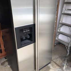 Kitchen-Aid Refrigerator 