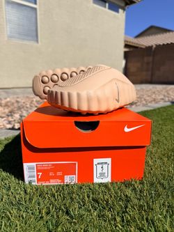 Nike Mind 001 SIZE 7
