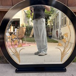 Circle mirror
