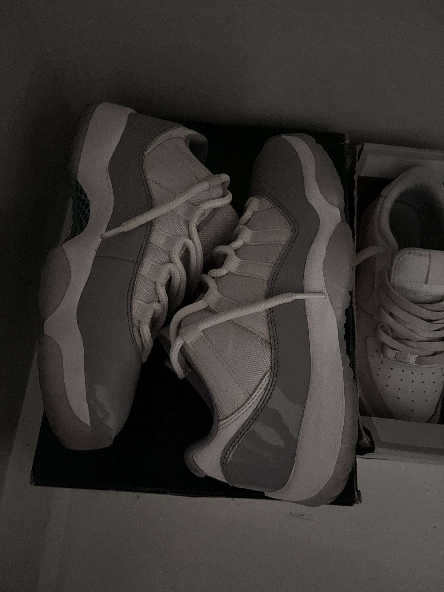 jordan 11 low cement grey