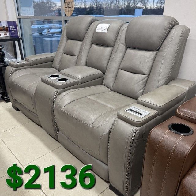 THE MAN-DEN GRAY POWER RECLINING LOVESEAT WITH CONSOLE