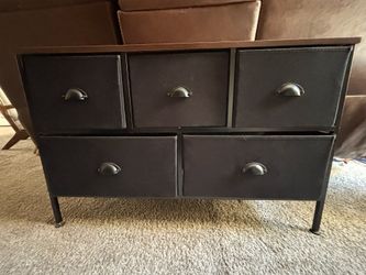 Dresser/side table