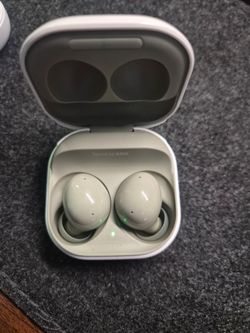 Samsung buds 2