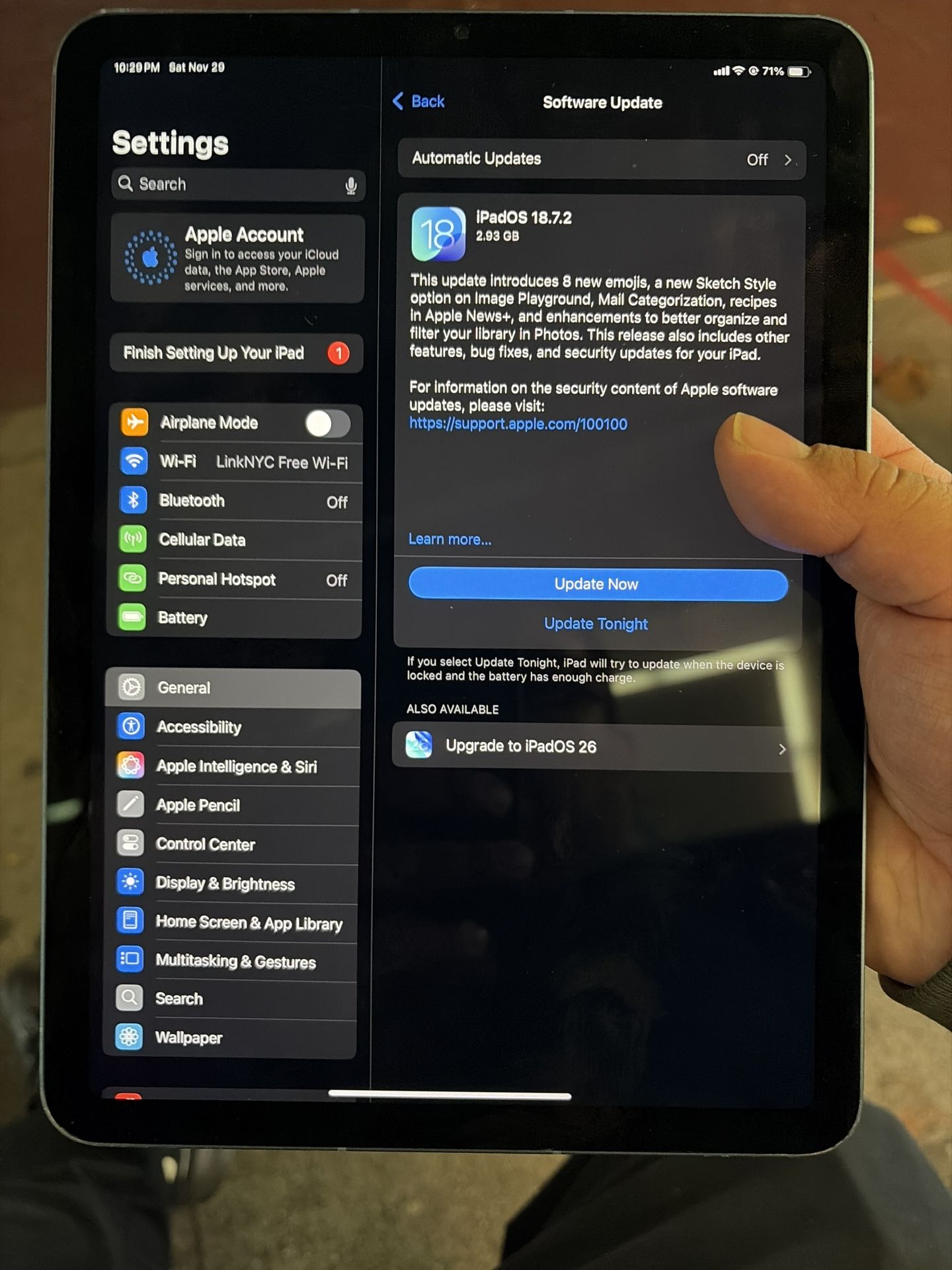 Apple iPad Air 5th Gen 10.9-inch Cellular 5G